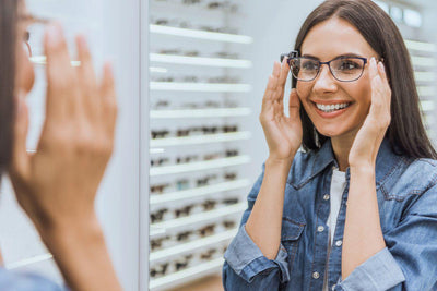 3 Tips for Adjusting to Your First Pair of Eyeglasses